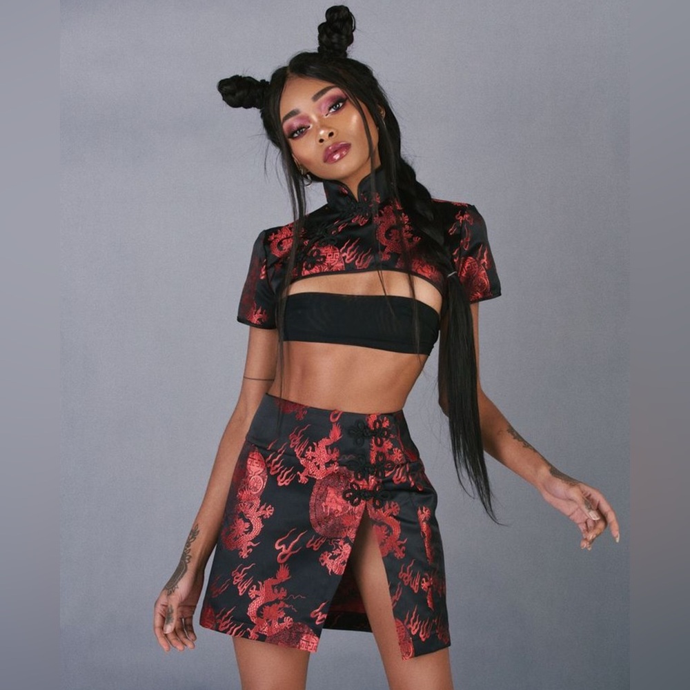Chinese goddess two piece set!